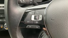 Volkswagen T-Roc 2.0 TDI SEL 5dr Diesel Hatchback